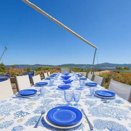 Villa Les Arbousiers - Luxury With 25m Pool & Sea-view Rooftop