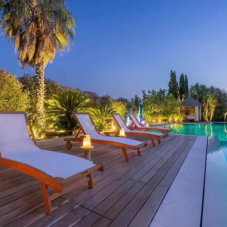 Les Arbousiers - Luxury With 25m Pool & Sea-view Rooftop