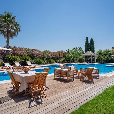 Villa Les Arbousiers *