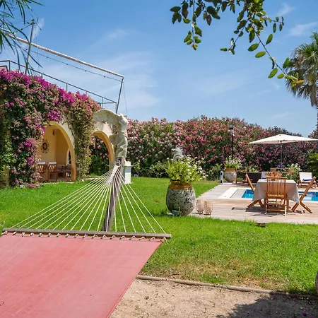 Villa Les Arbousiers *